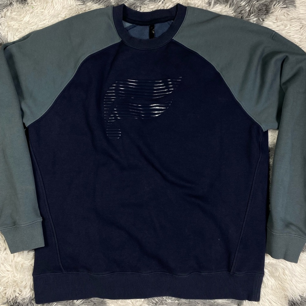 Fabletics THE GO-TO Blue Gray Sweater Size Large